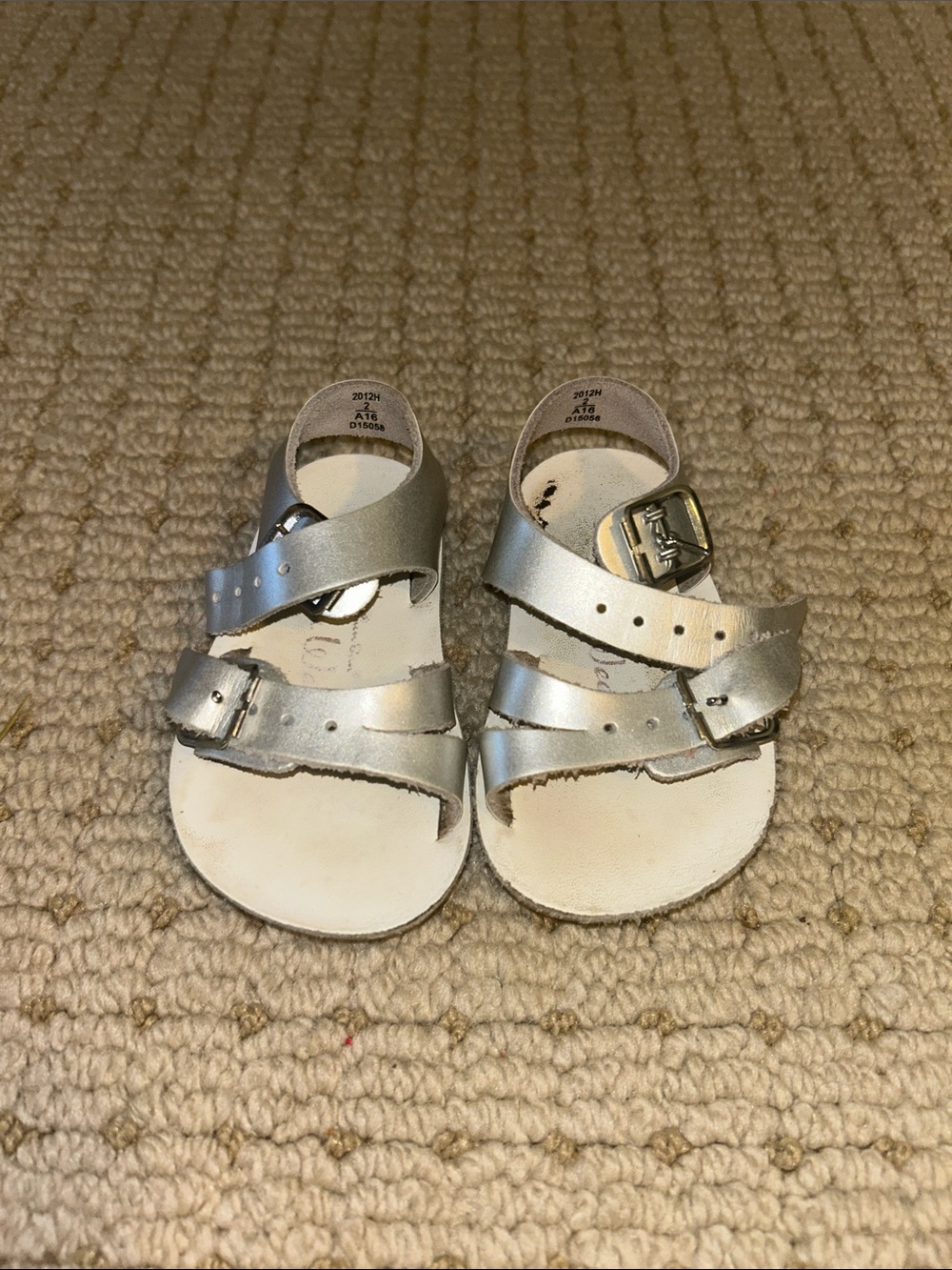 Sun Sans Sea Wee Kids Silver Metallic Buckle Sandals